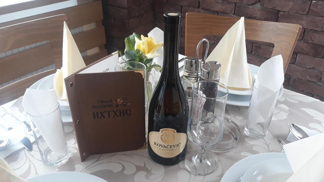 Prenociste I Restoran Ihthis Bajina Basta Eksteriør billede